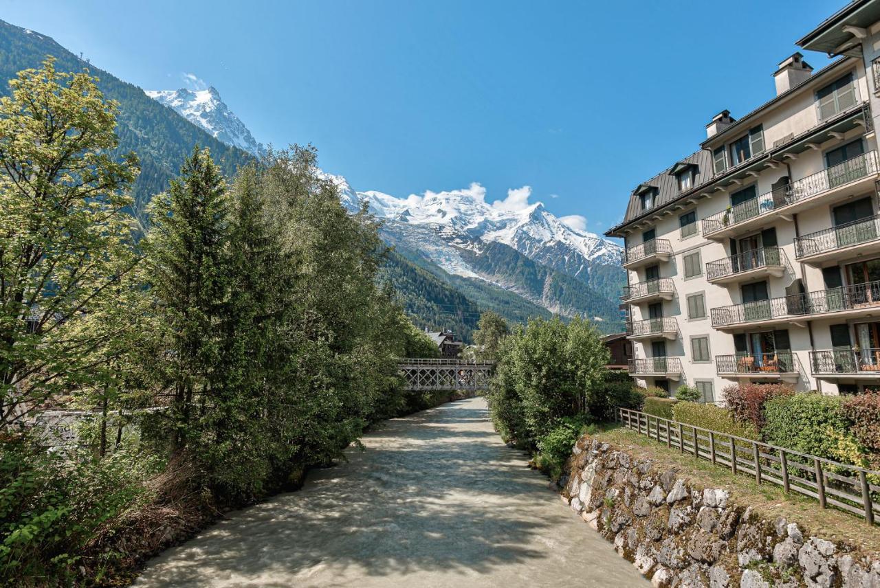 Apartment Cosmiques - Alpes Travel - Central Chamonix - Sleeps 4 Luaran gambar