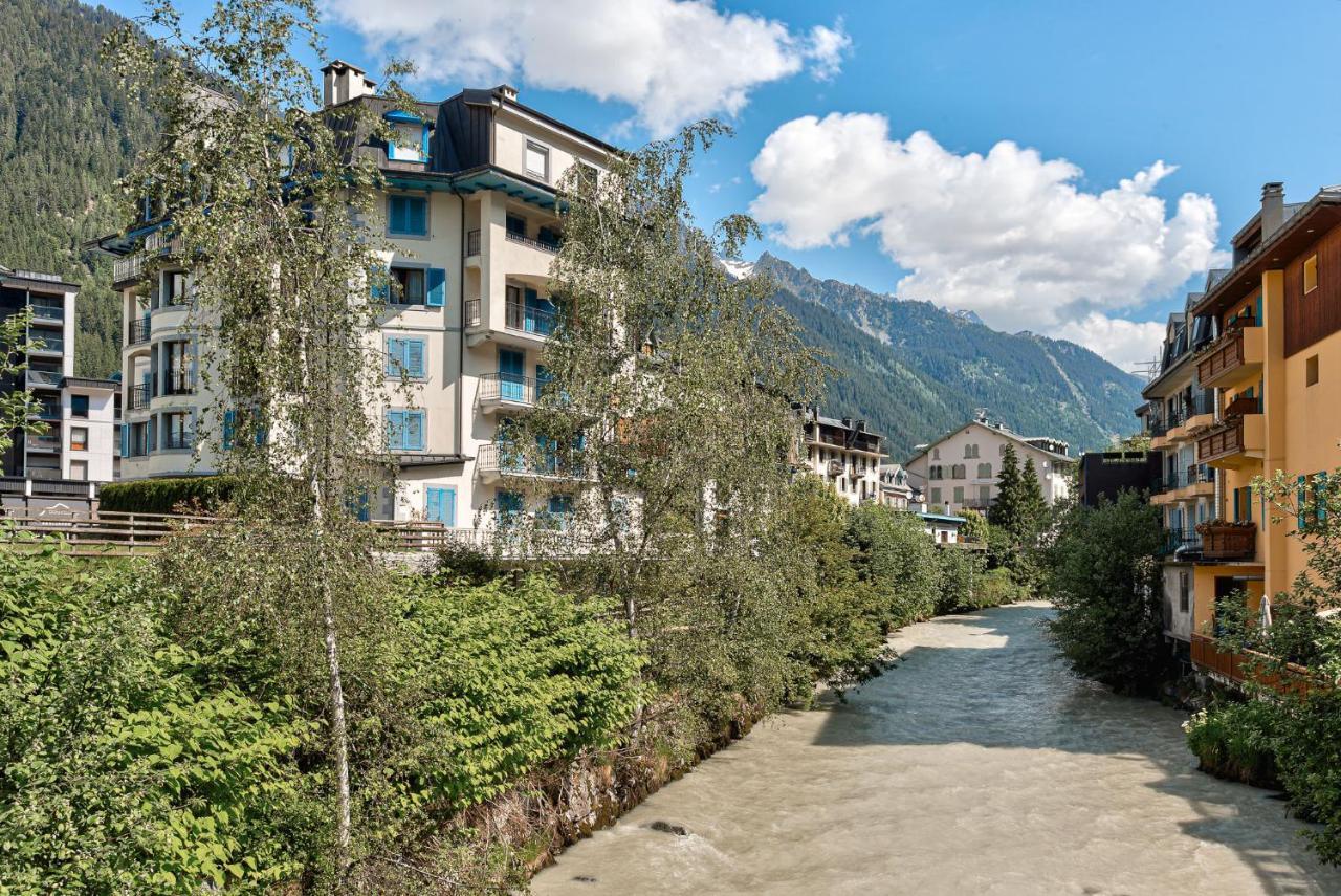Apartment Cosmiques - Alpes Travel - Central Chamonix - Sleeps 4 Luaran gambar